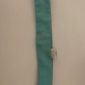 Blue lululemon headband!